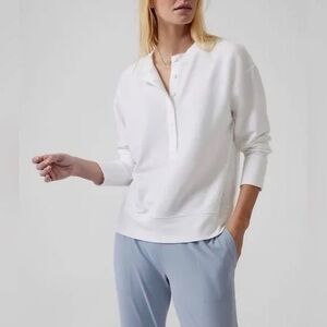 NWOT athleta white Long Sleeve Balance Henley Sweatshirt